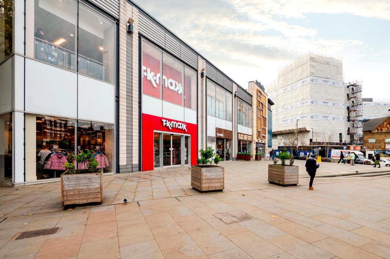 Lovely 4 Bedroom Flat In Wandsworth- Londres Exterior foto